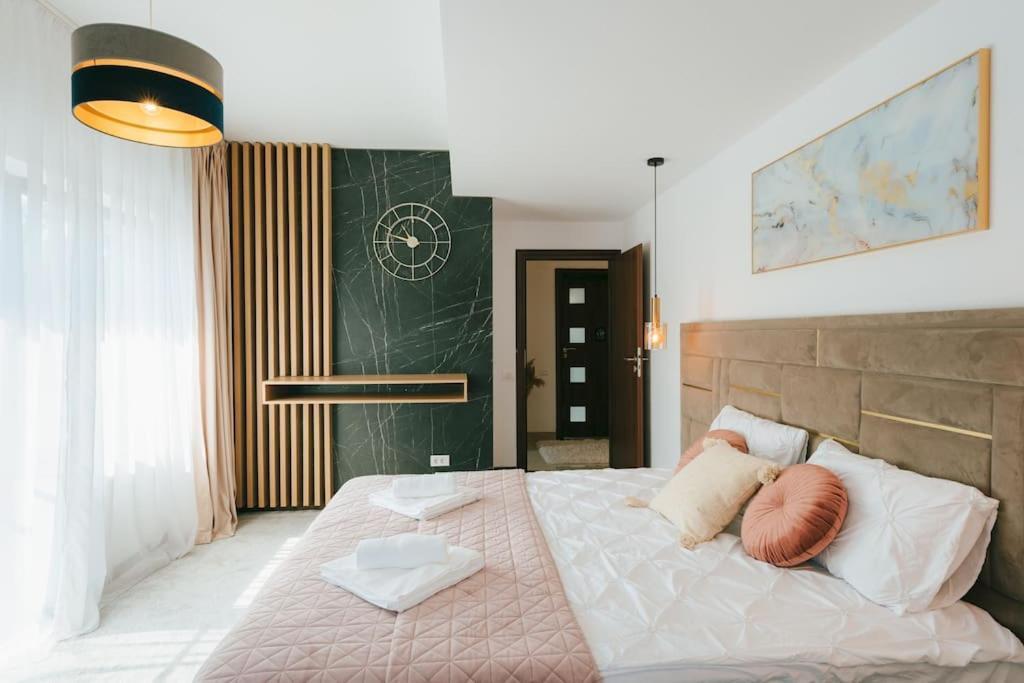 Therme - Corbeanca By The Lake Luxury Villa المظهر الخارجي الصورة