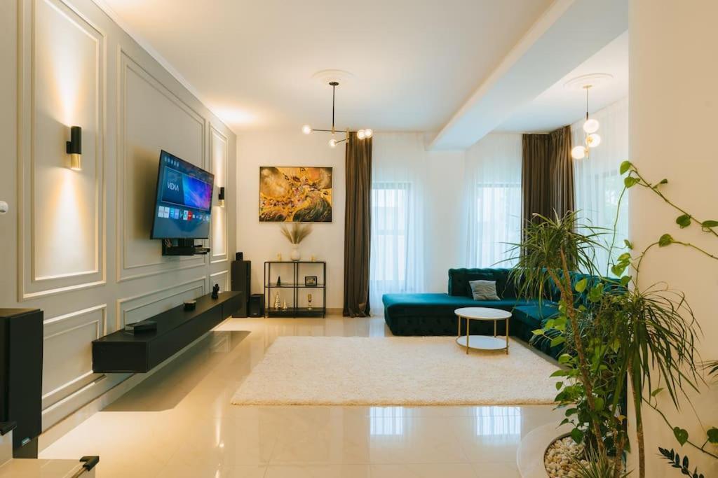 Therme - Corbeanca By The Lake Luxury Villa المظهر الخارجي الصورة